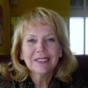 Meet your Posher, Lina